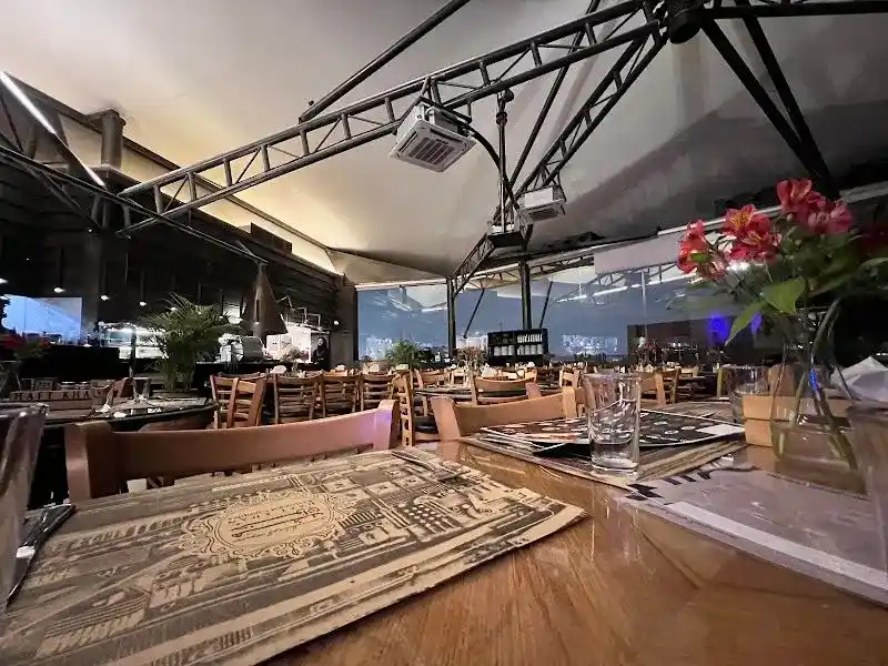 Haft Khan Iranian Restaurant | Dubai