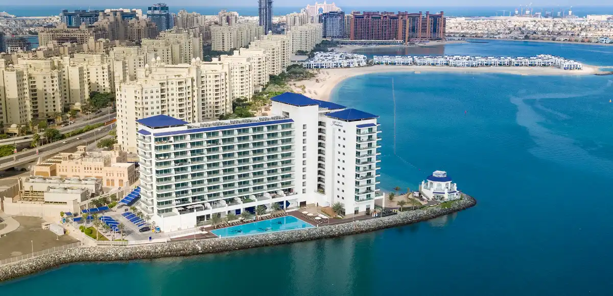 History and Attractions of Azure Beach