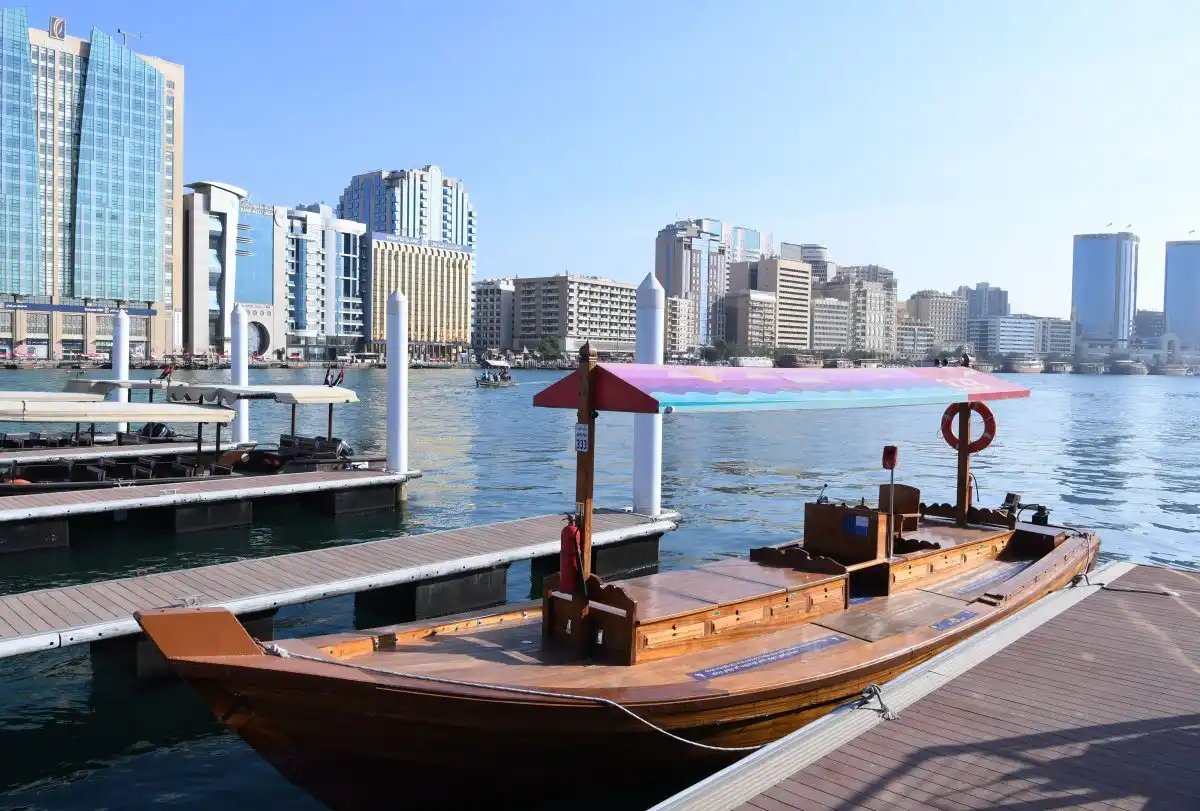 How to access Dubai Creek and transportation