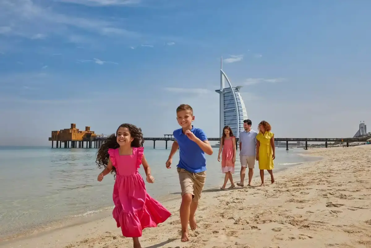 محفظة النقود وإدارة نفقات السفر إلى دبي