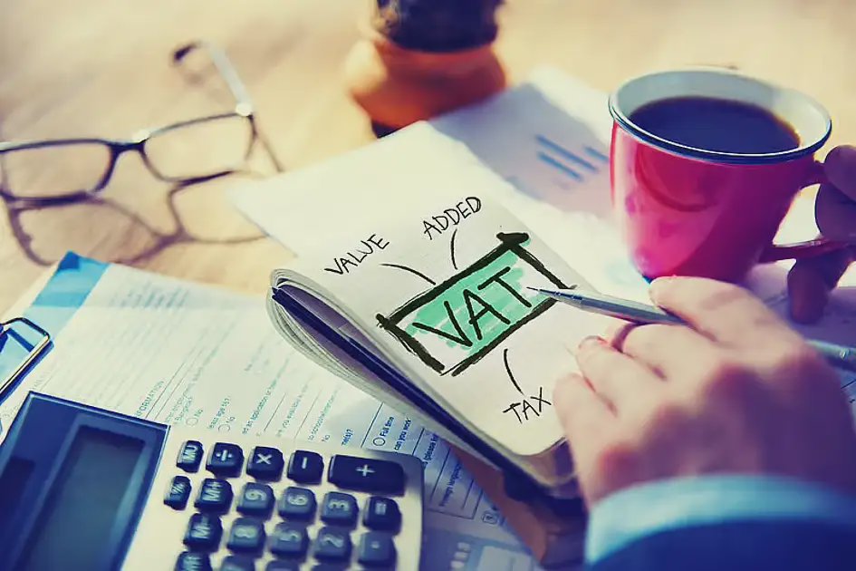 UAE Launches AI-Powered, Paperless VAT Refund App for Tourists