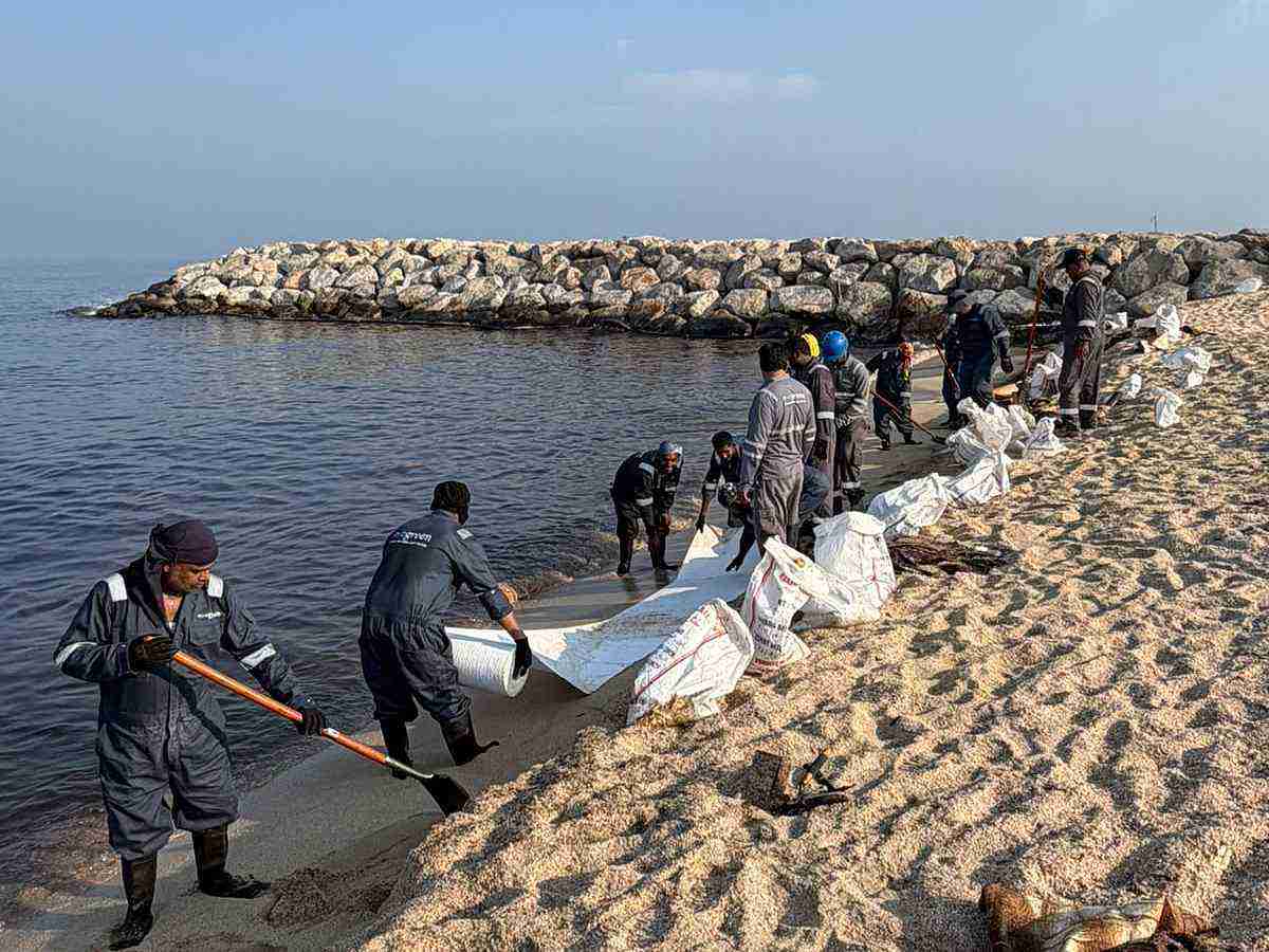 Oil Spill Shuts Beaches Across the UAE Coast