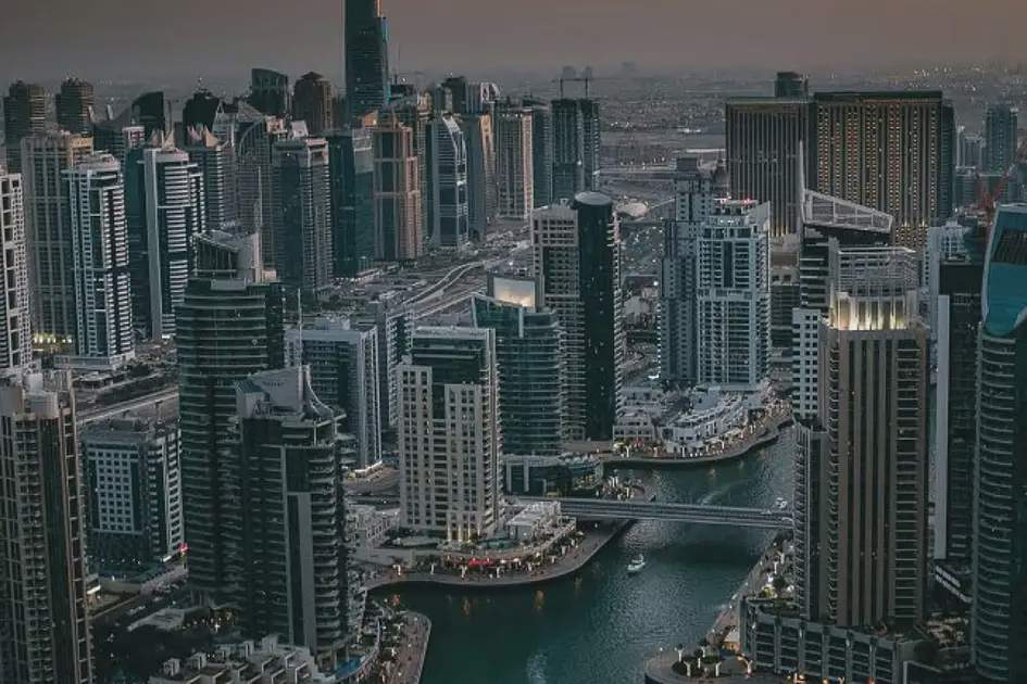 S&P Global: Dubai Apartment Prices Set to Fall Further as Supply Rises 20%